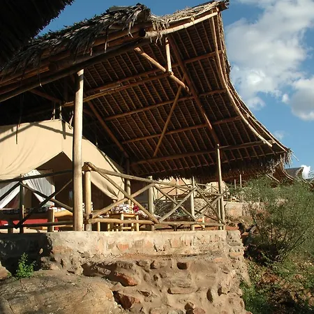 Maneaters Villa Tsavo Exterior photo