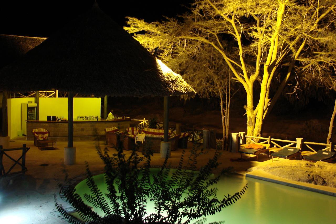 Maneaters Lodge *