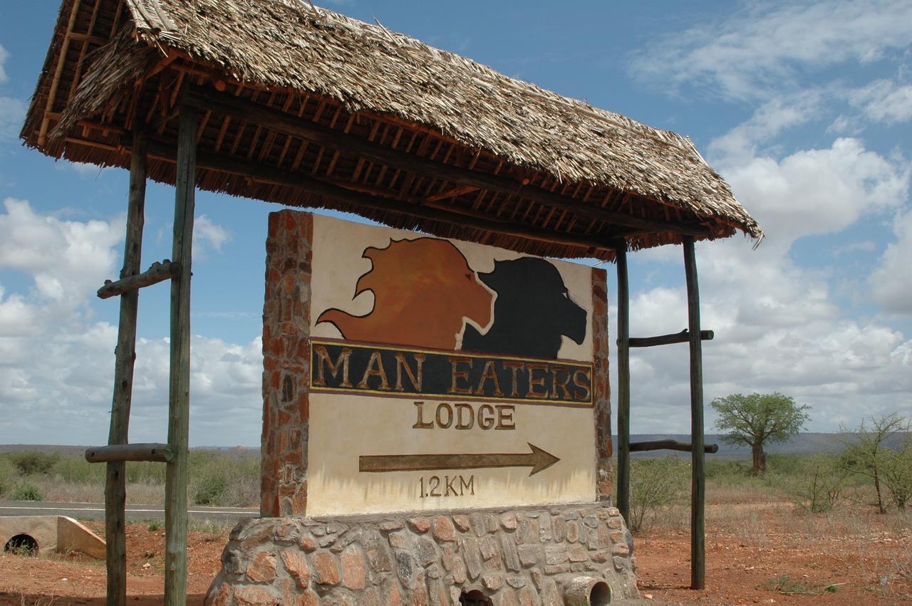 Lodge Maneaters