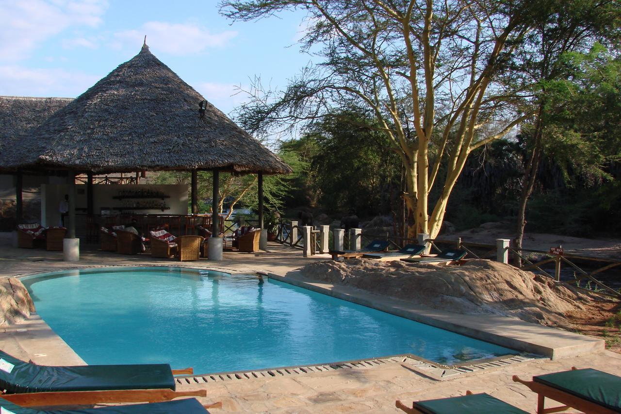 Maneaters Lodge